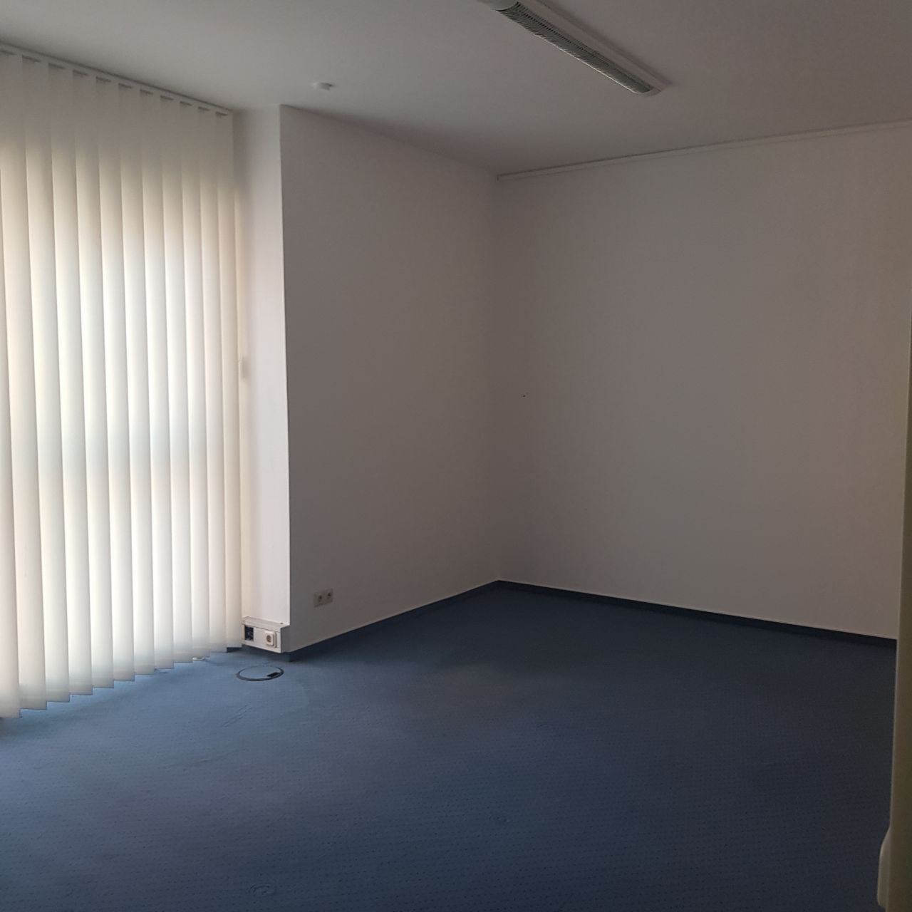 Büro 6